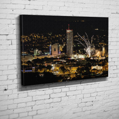 Das Feuerwerk zum Altstadtfest mit der Skyline von Jena(BNR